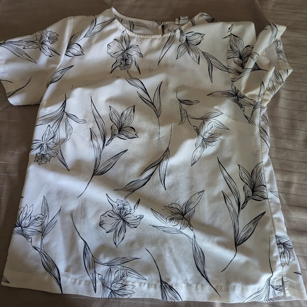 A New Day Floral Top